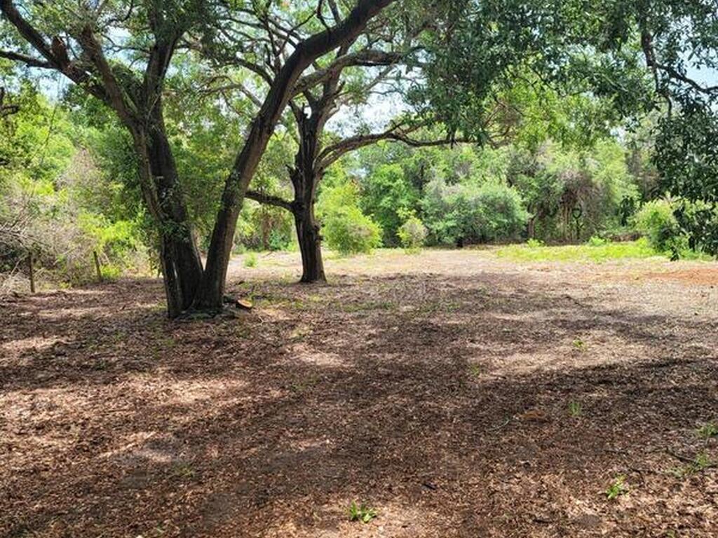 3730 S Tropical Trail, Merritt Island, FL 32952