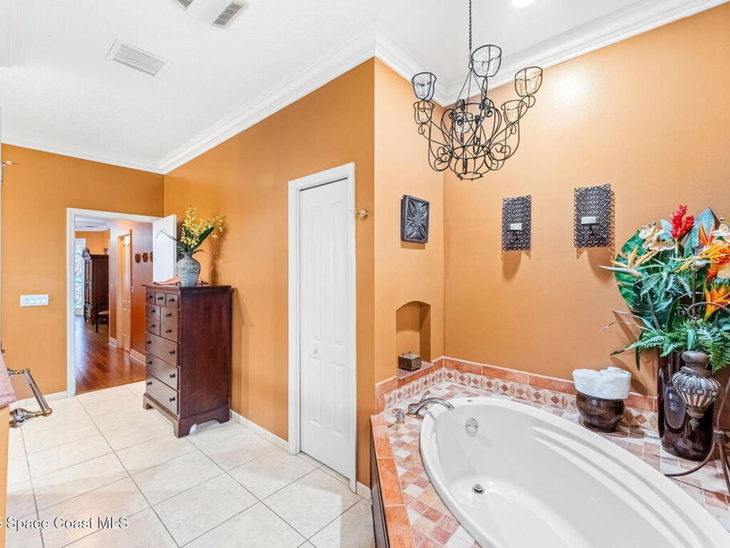 4443 Long Lake Road, Melbourne, FL 32934