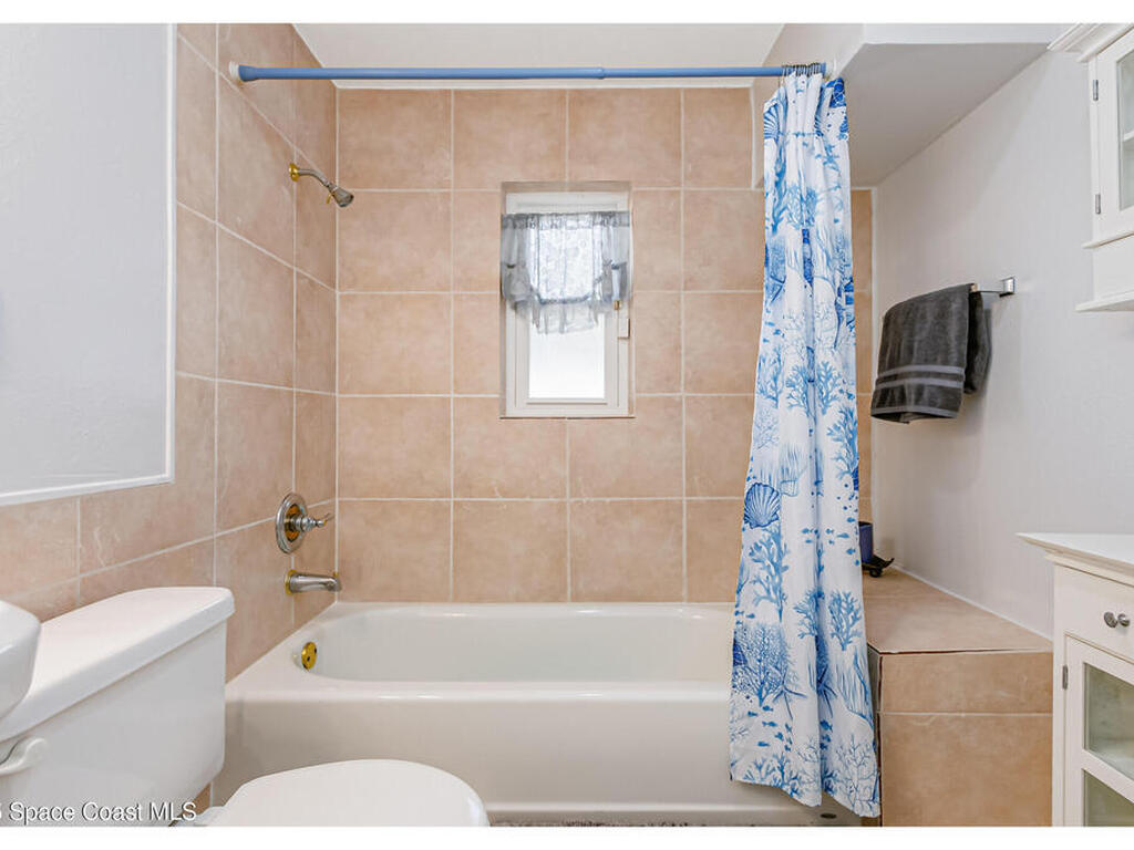 1529 Bay Shore Drive, Cocoa Beach, FL 32931