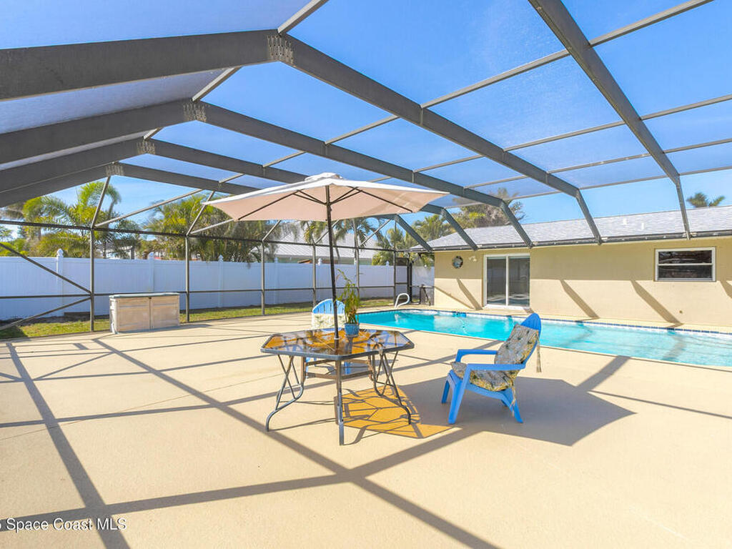 1529 Bay Shore Drive, Cocoa Beach, FL 32931