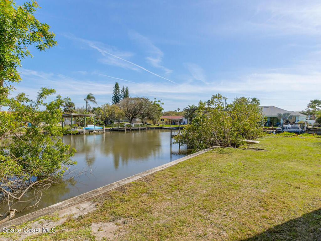 1529 Bay Shore Drive, Cocoa Beach, FL 32931