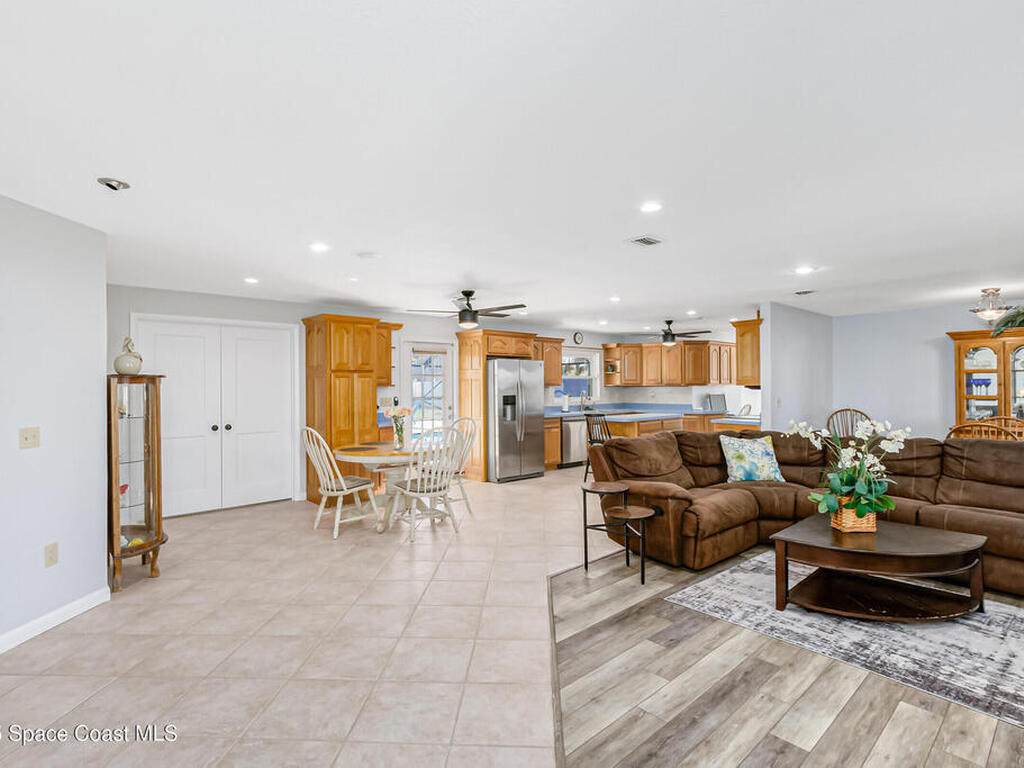 1529 Bay Shore Drive, Cocoa Beach, FL 32931