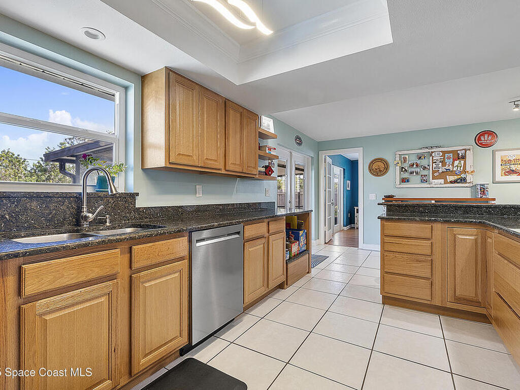 2120 Capeview Street, Merritt Island, FL 32952