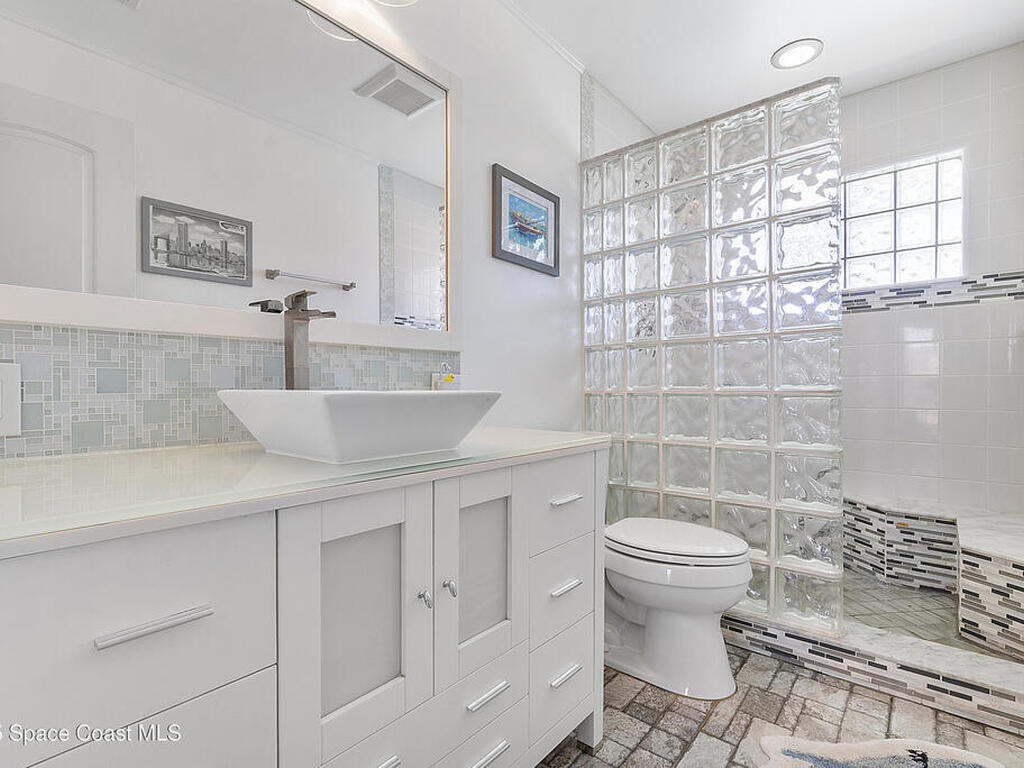 2120 Capeview Street, Merritt Island, FL 32952
