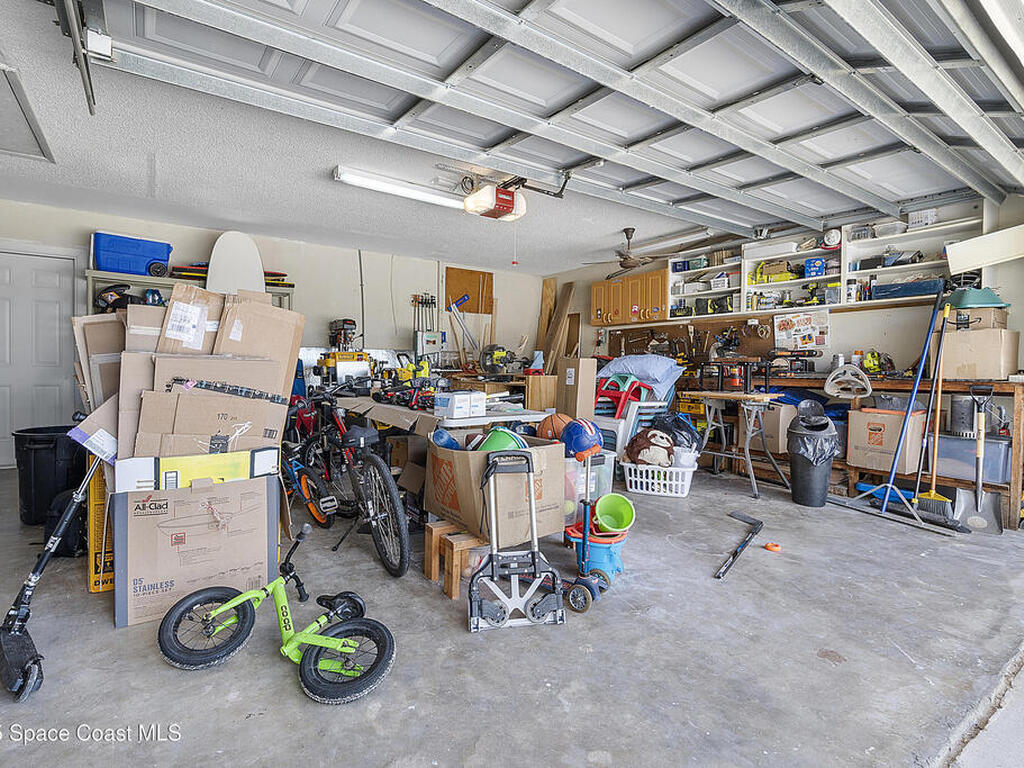 2120 Capeview Street, Merritt Island, FL 32952