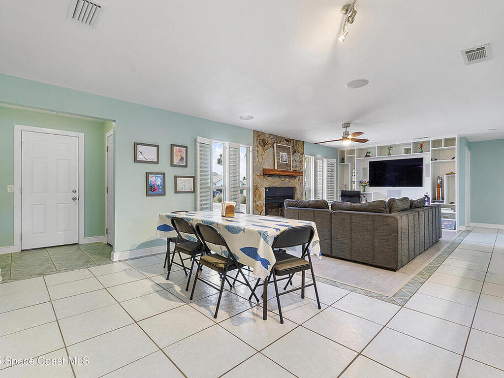 2120 Capeview Street, Merritt Island, FL 32952
