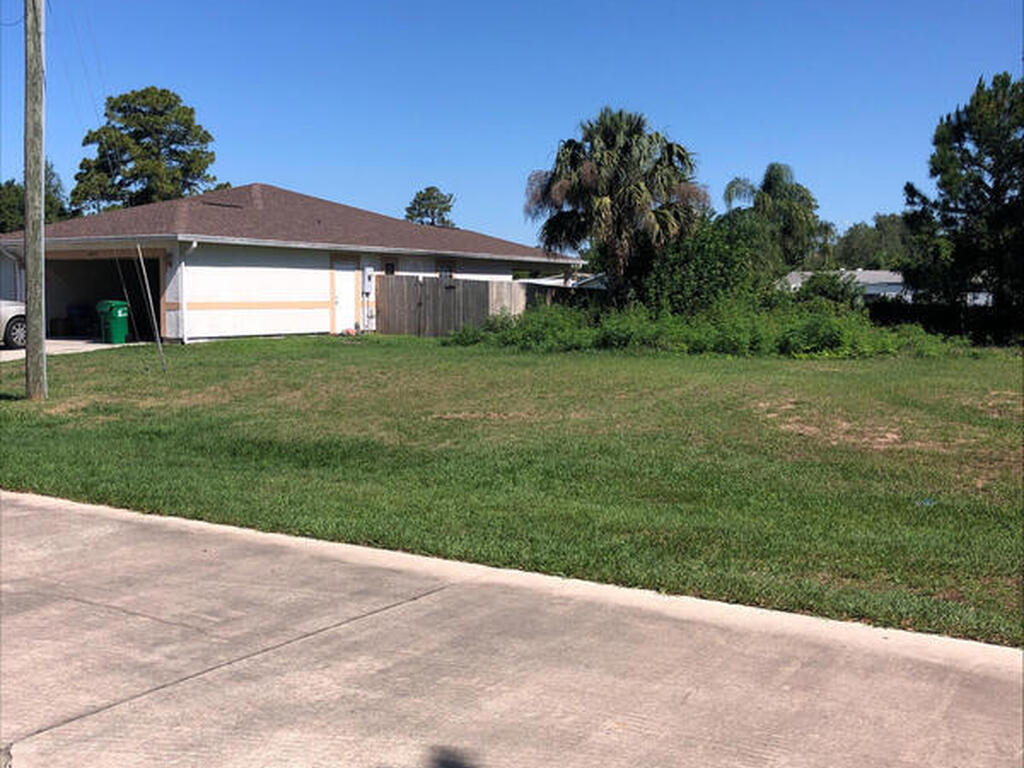 3420 Kilbee Street, Mims, FL 32754