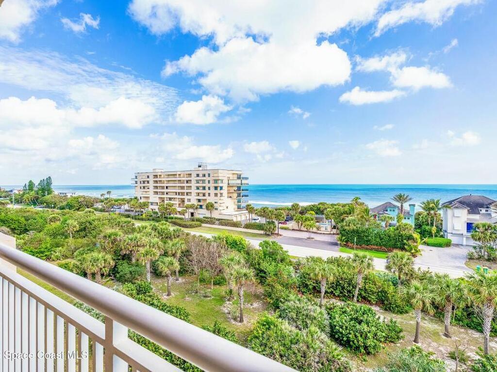 140 Warsteiner Way, Melbourne Beach, FL 32951