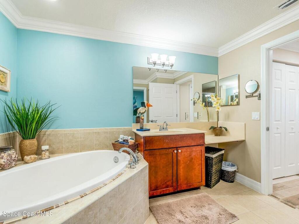 140 Warsteiner Way, Melbourne Beach, FL 32951