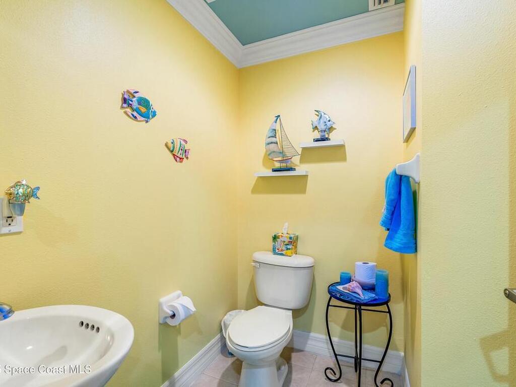 140 Warsteiner Way, Melbourne Beach, FL 32951