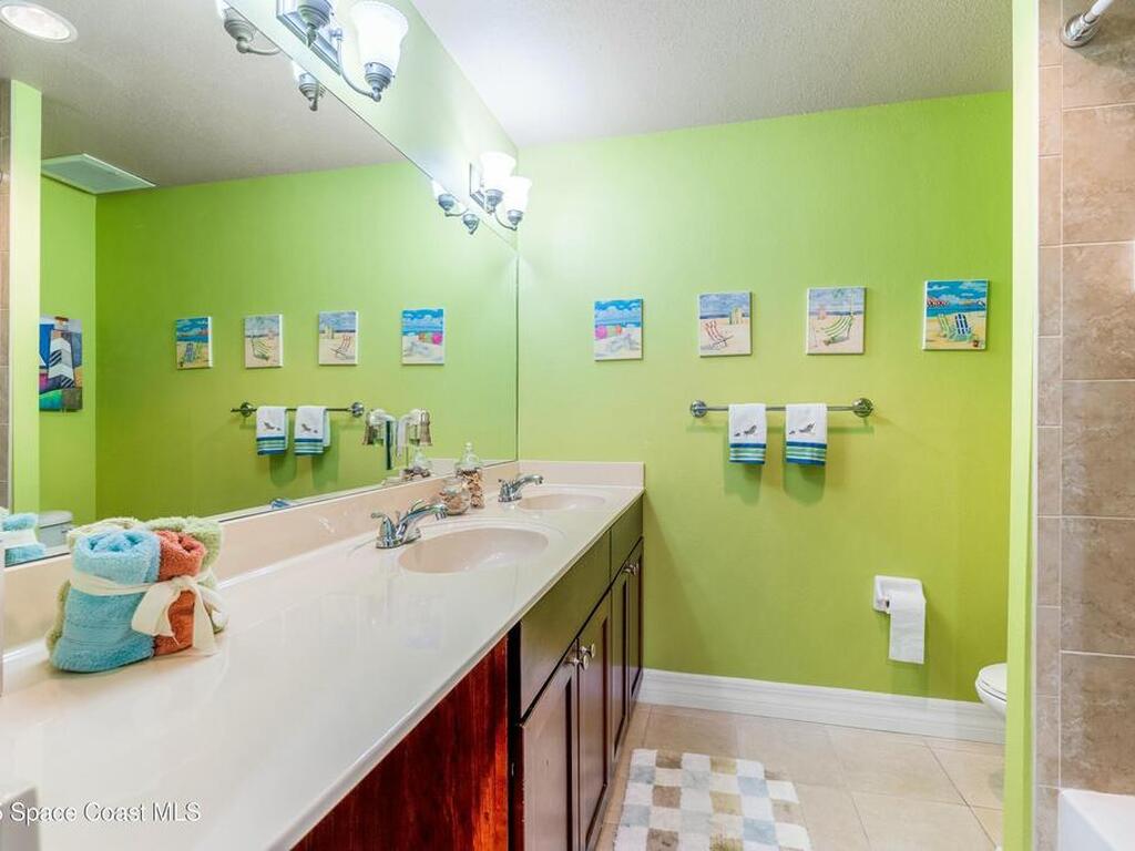 140 Warsteiner Way, Melbourne Beach, FL 32951