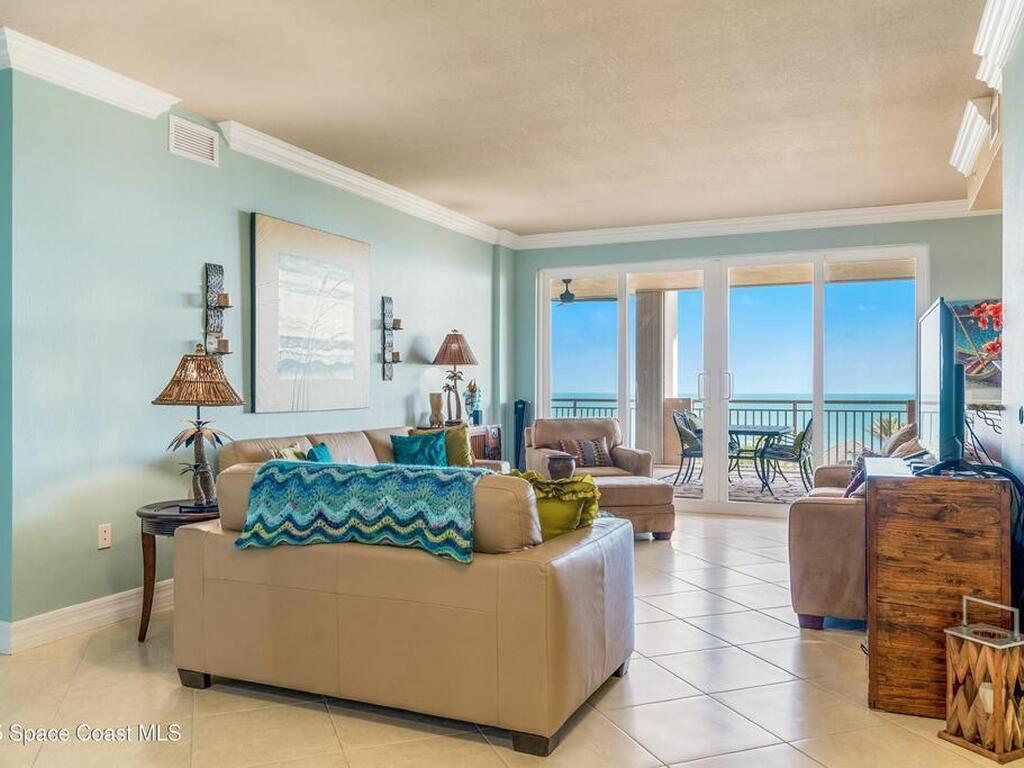 140 Warsteiner Way, Melbourne Beach, FL 32951