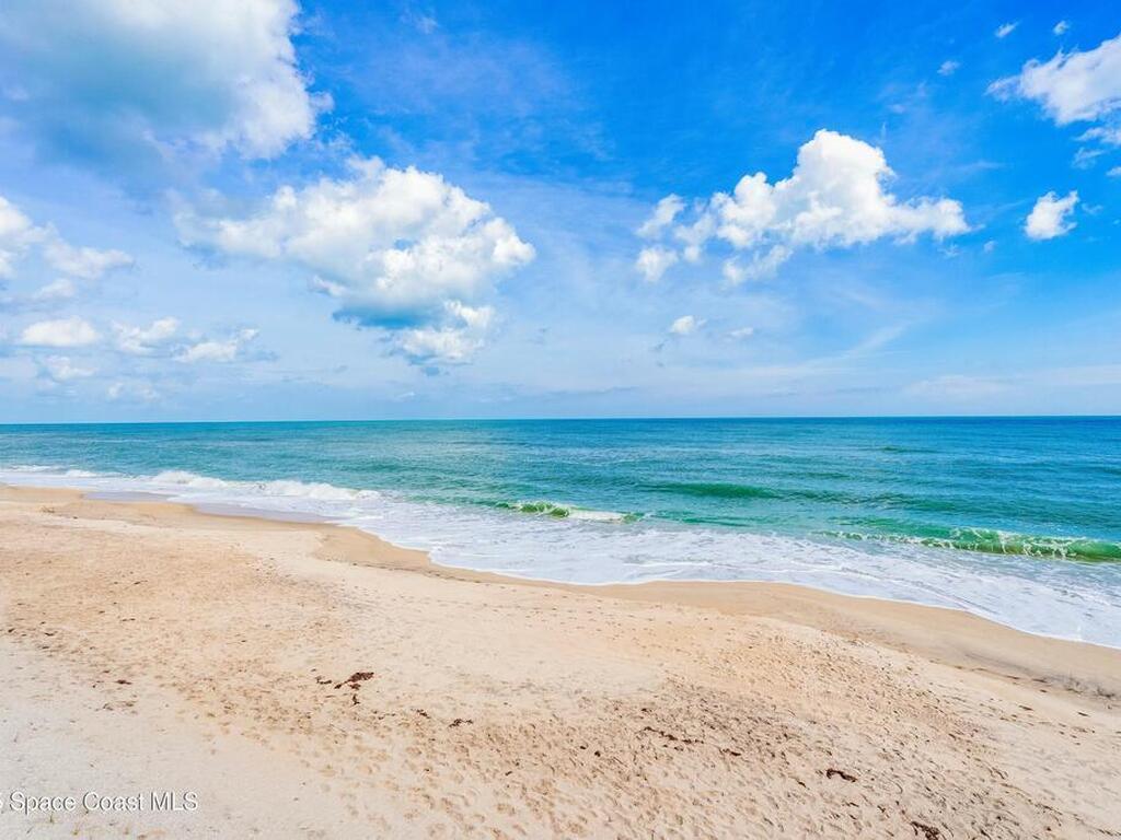140 Warsteiner Way, Melbourne Beach, FL 32951