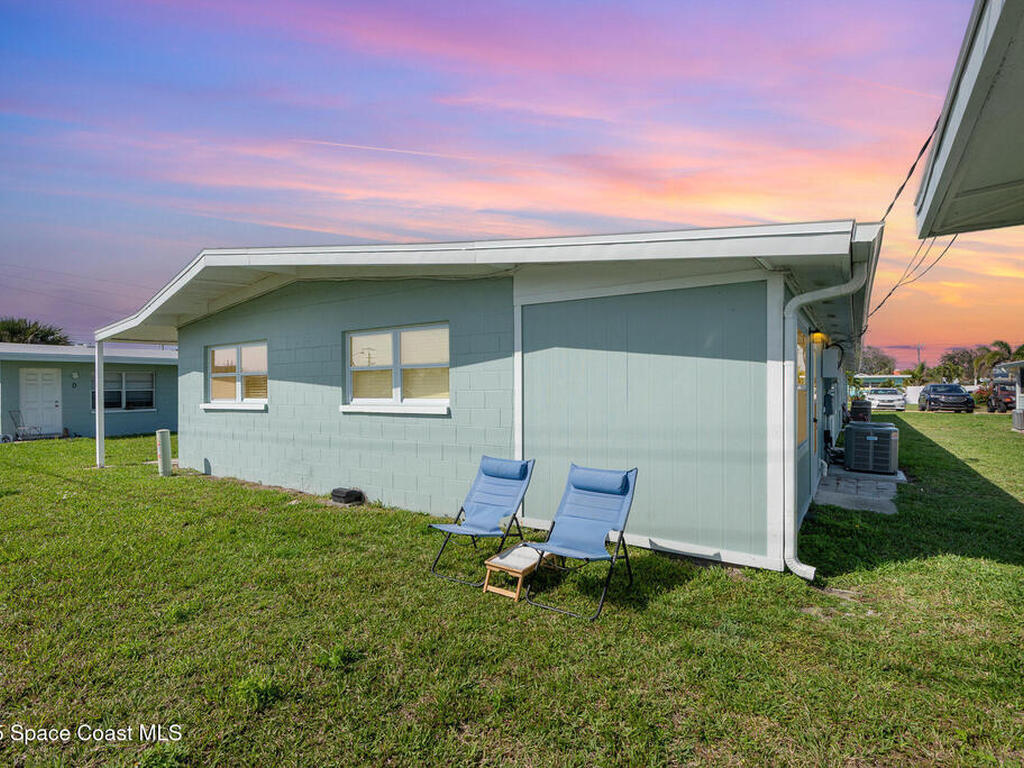 123 Roosevelt Avenue, Cocoa Beach, FL 32931