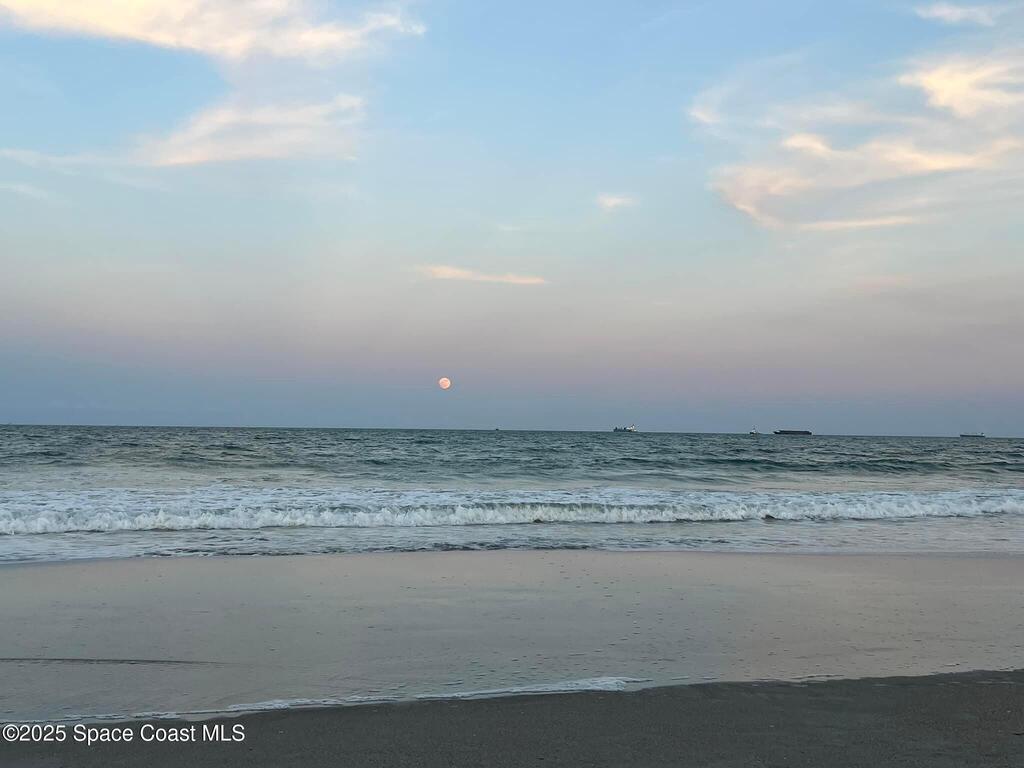 123 Roosevelt Avenue, Cocoa Beach, FL 32931