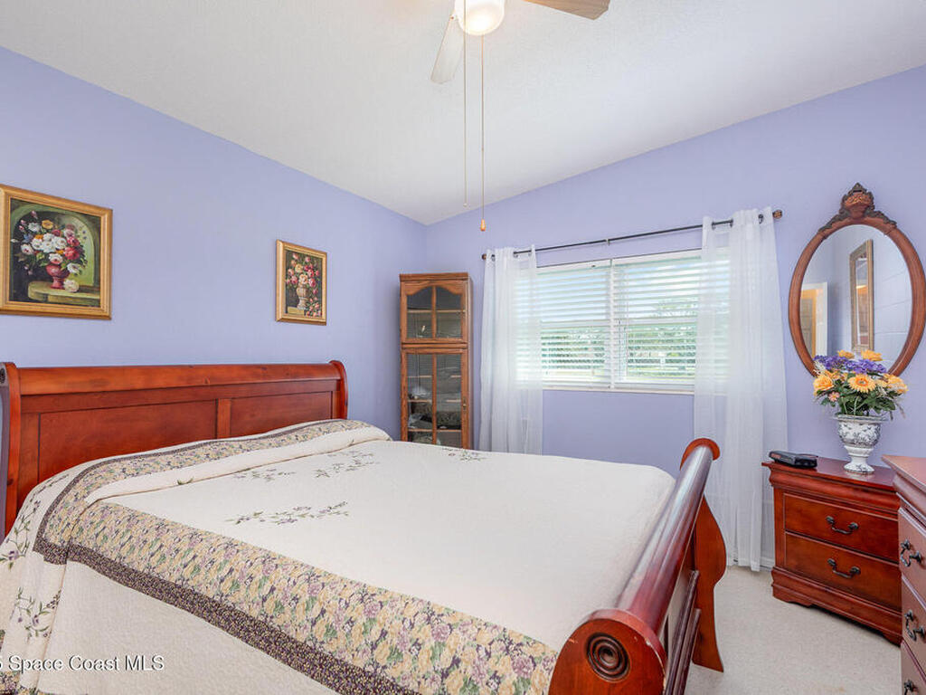 123 Roosevelt Avenue, Cocoa Beach, FL 32931