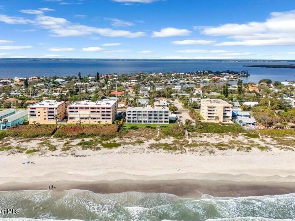 1515 S Atlantic Avenue, Cocoa Beach, FL 32931