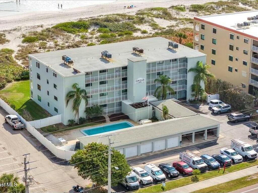 1515 S Atlantic Avenue, Cocoa Beach, FL 32931