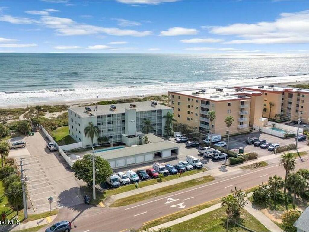 1515 S Atlantic Avenue, Cocoa Beach, FL 32931