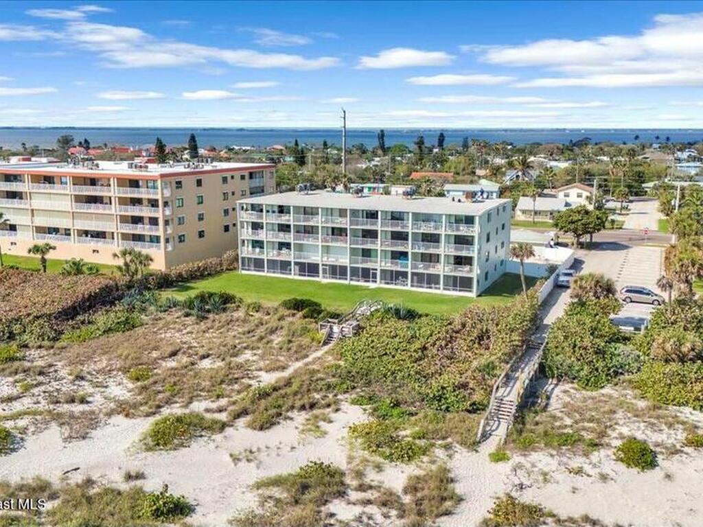 1515 S Atlantic Avenue, Cocoa Beach, FL 32931