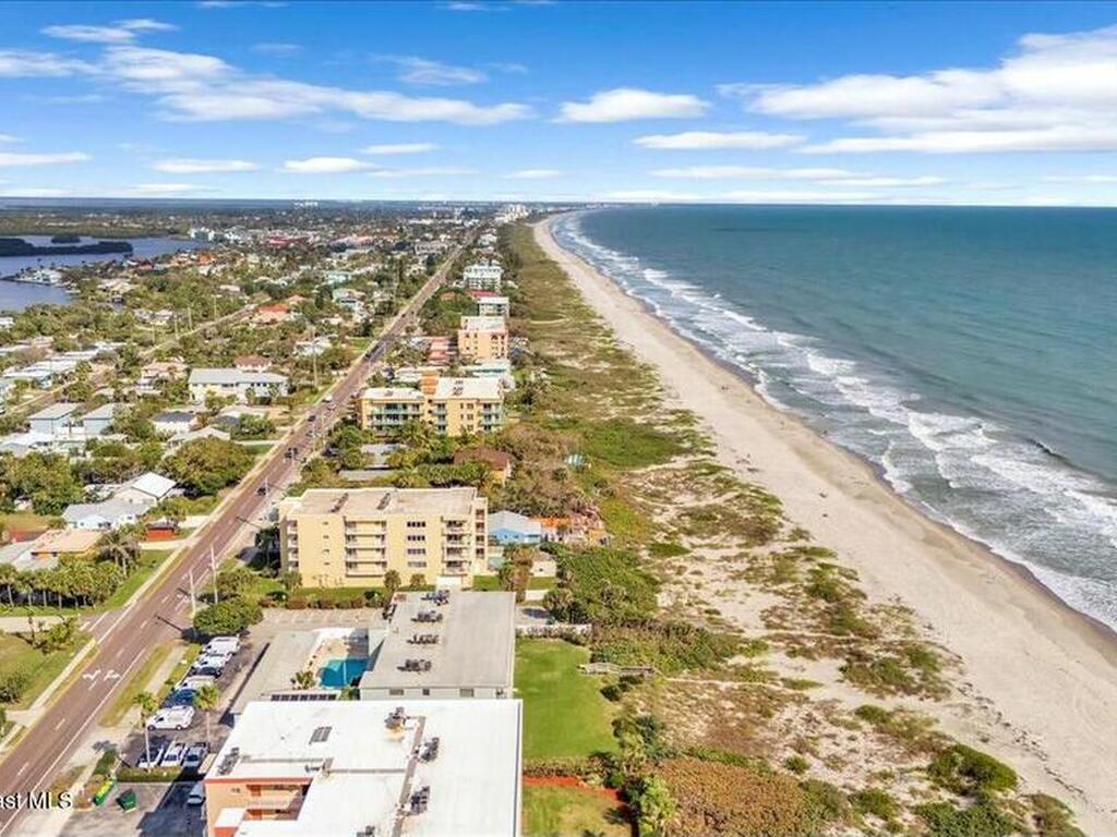 1515 S Atlantic Avenue, Cocoa Beach, FL 32931