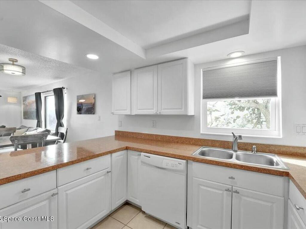 1515 S Atlantic Avenue, Cocoa Beach, FL 32931