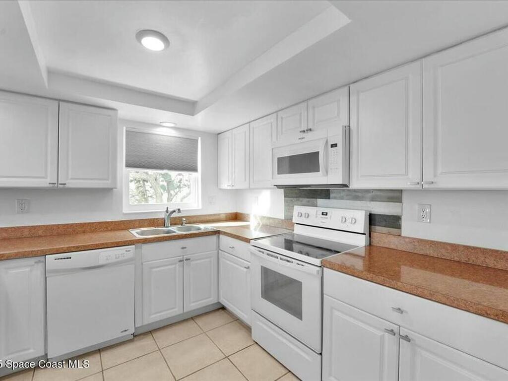 1515 S Atlantic Avenue, Cocoa Beach, FL 32931