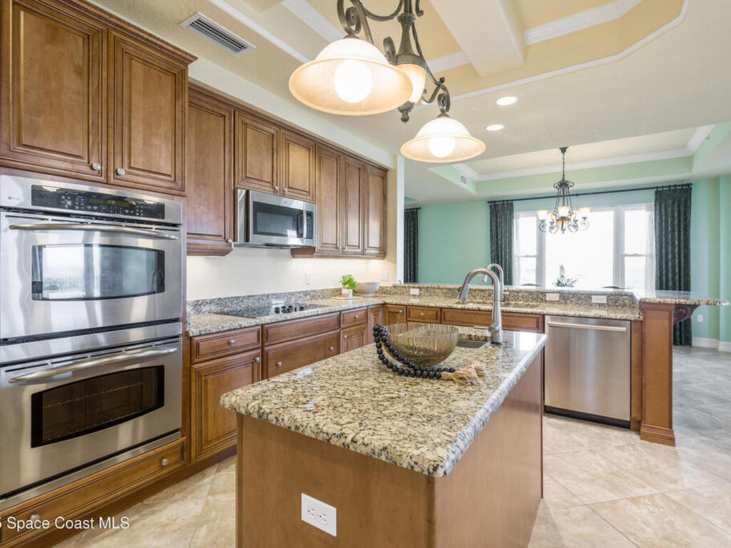 1 Indian River Avenue, Titusville, FL 32796