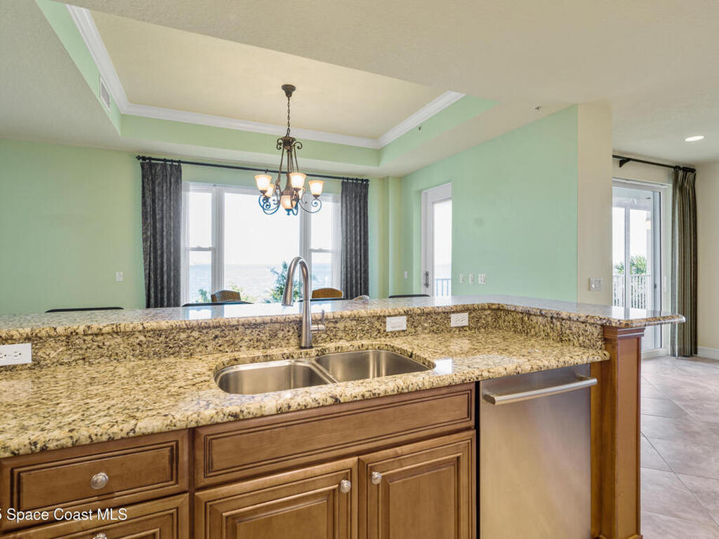 1 Indian River Avenue, Titusville, FL 32796