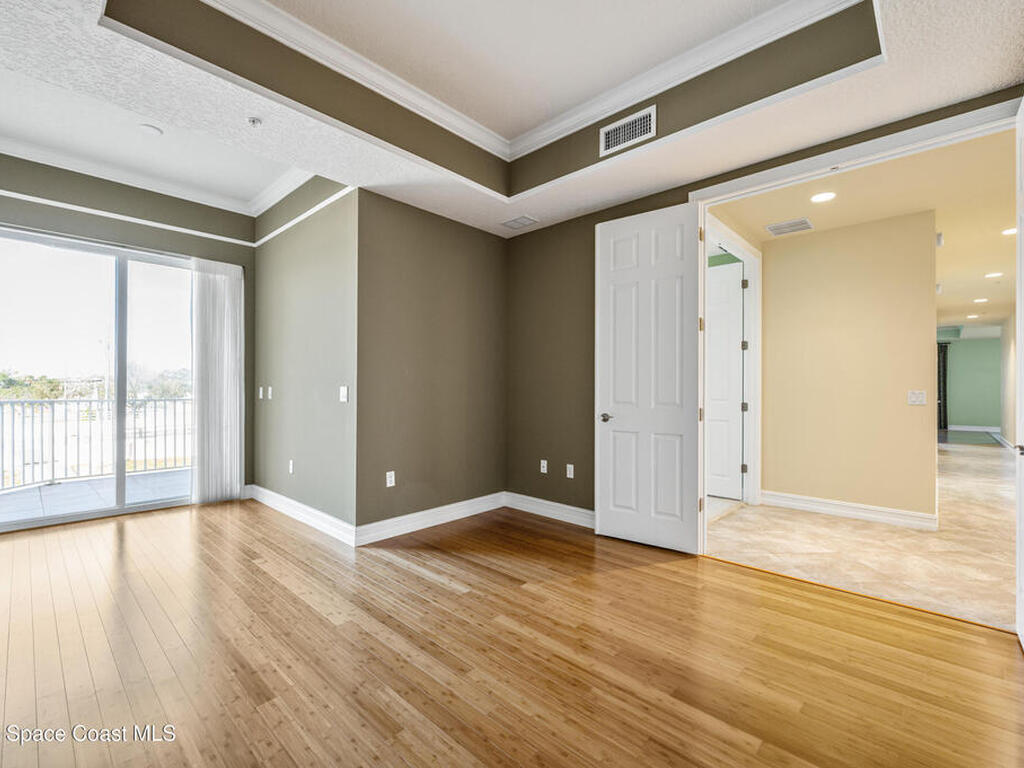 1 Indian River Avenue, Titusville, FL 32796