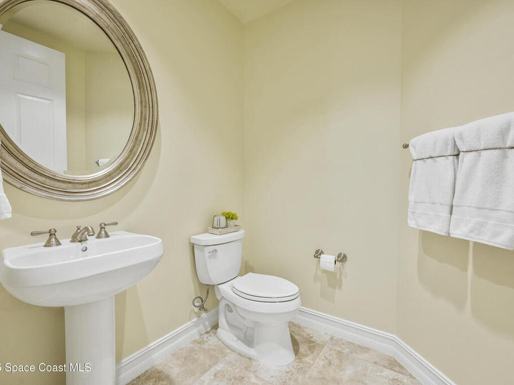 1 Indian River Avenue, Titusville, FL 32796