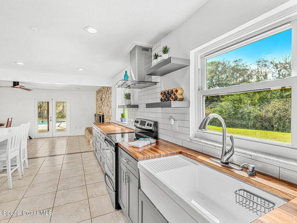 4405 Country Road, Melbourne, FL 32934