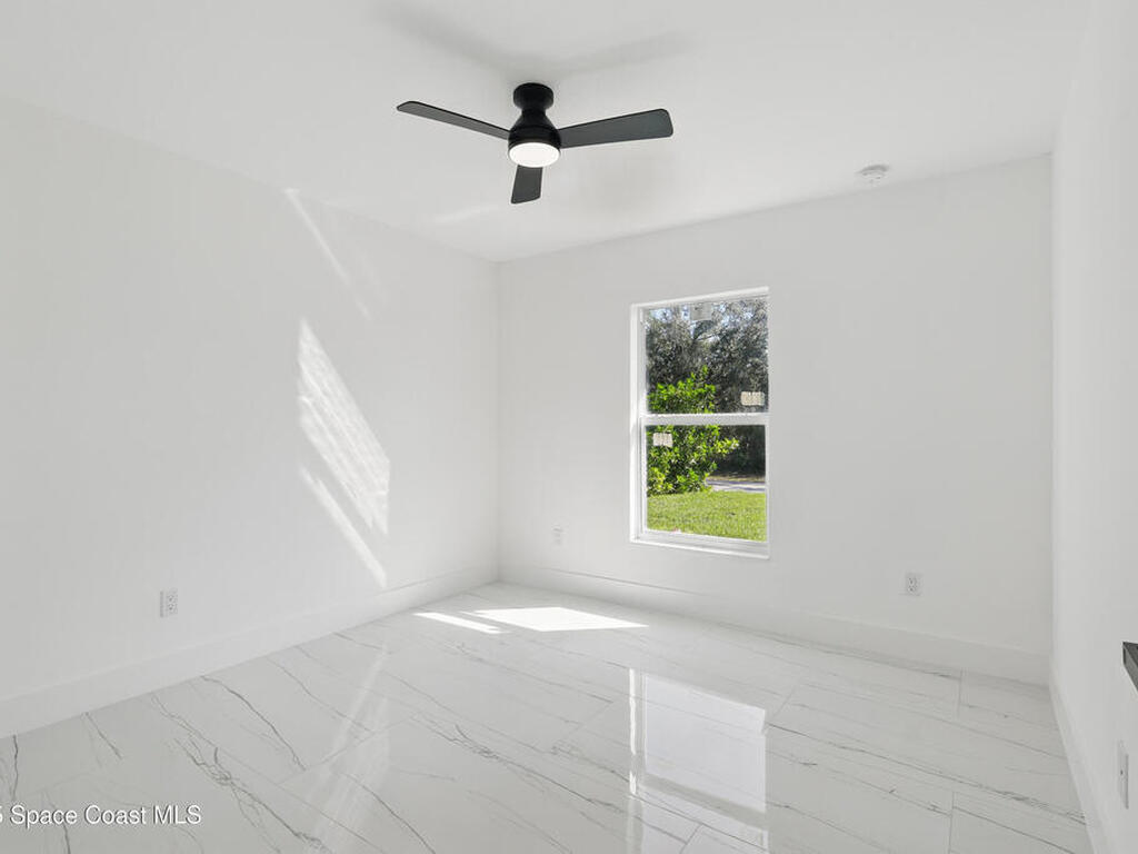 498 Golden Dove Avenue, Palm Bay, FL 32907