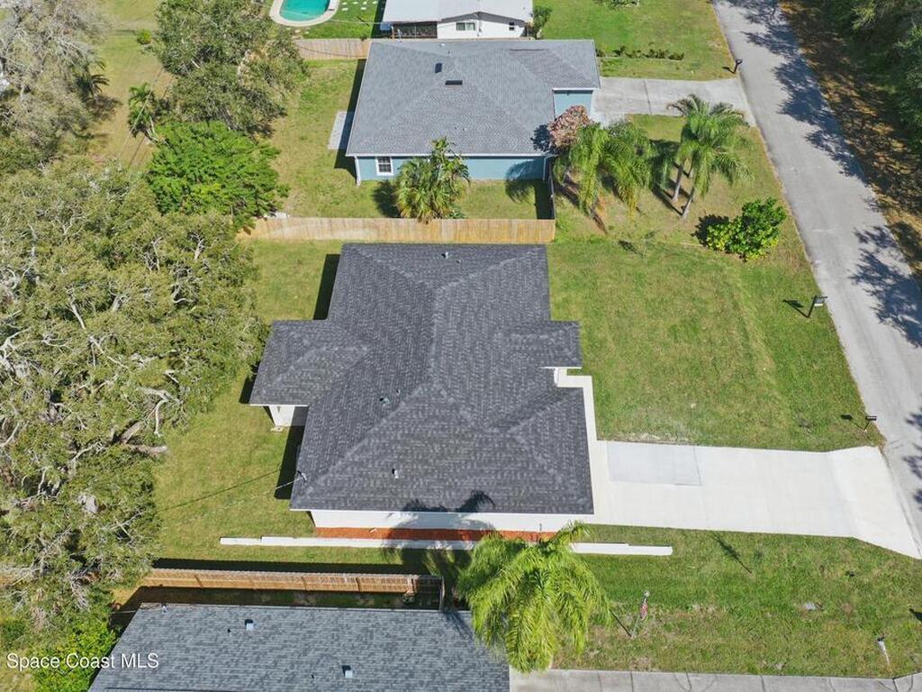 498 Golden Dove Avenue, Palm Bay, FL 32907