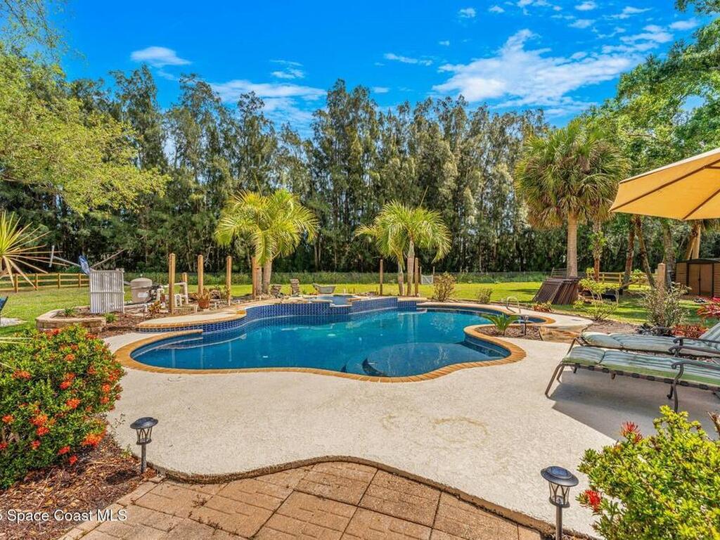 2613 Shell Wood Drive, Melbourne, FL 32934