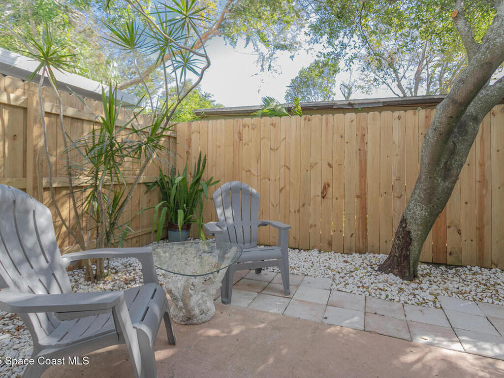 241 S Brevard Avenue, Cocoa Beach, FL 32931