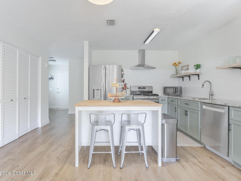 241 S Brevard Avenue, Cocoa Beach, FL 32931