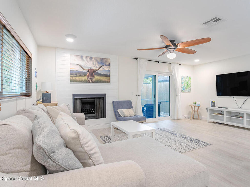 241 S Brevard Avenue, Cocoa Beach, FL 32931