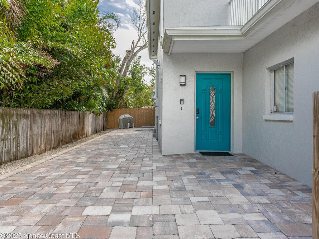241 S Brevard Avenue, Cocoa Beach, FL 32931