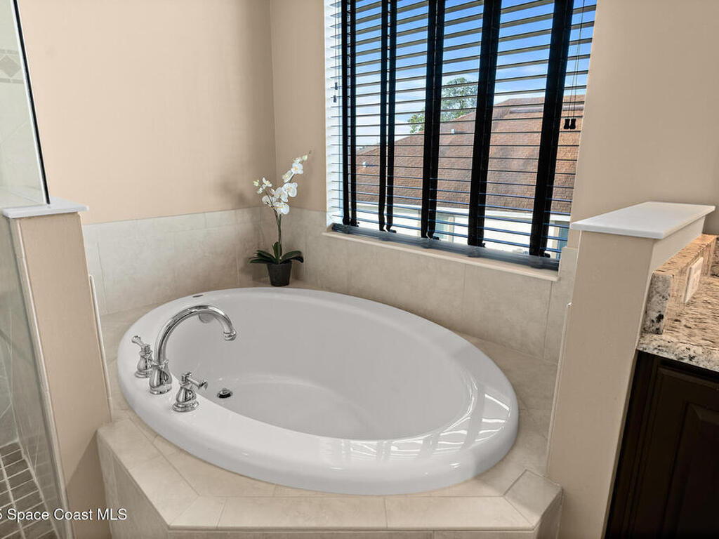 3857 Hollisten Circle, Melbourne, FL 32940
