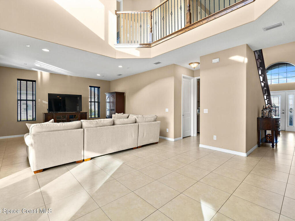 3857 Hollisten Circle, Melbourne, FL 32940