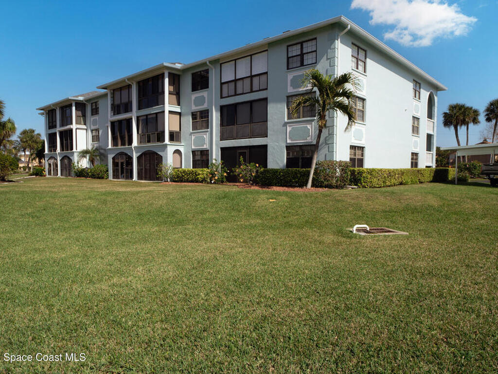 1999 S Banana River Boulevard, Cocoa Beach, FL 32931