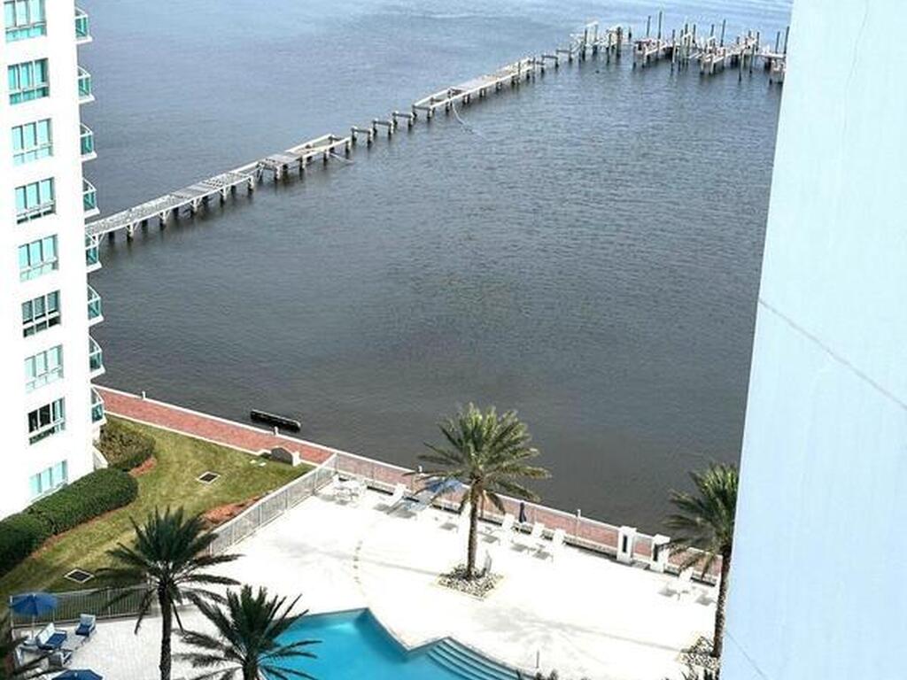 231 Riverside Drive, Holly Hill, FL 32117