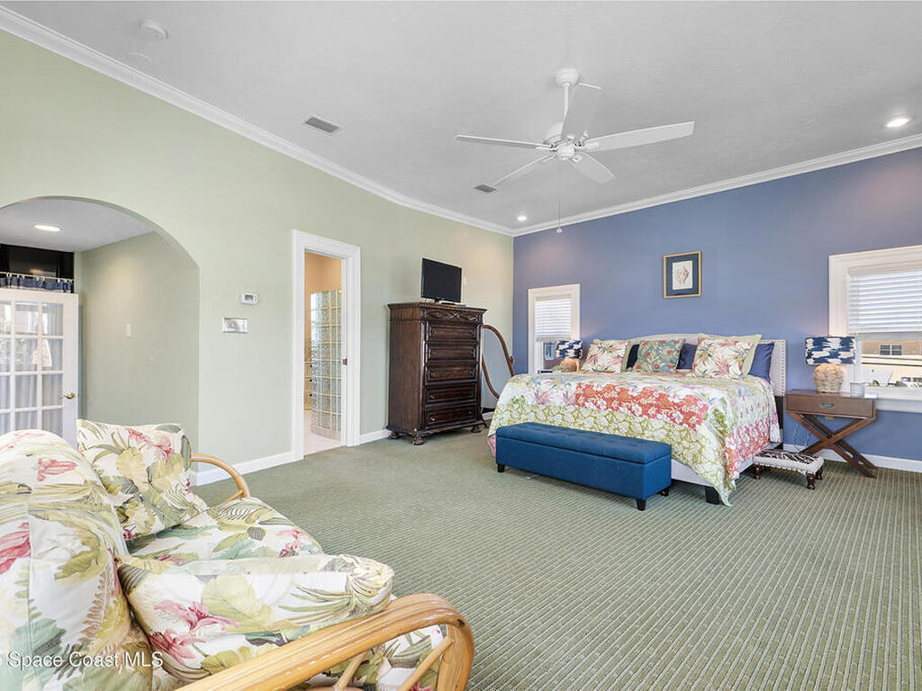 7709 Ridgewood Avenue, Cape Canaveral, FL 32920