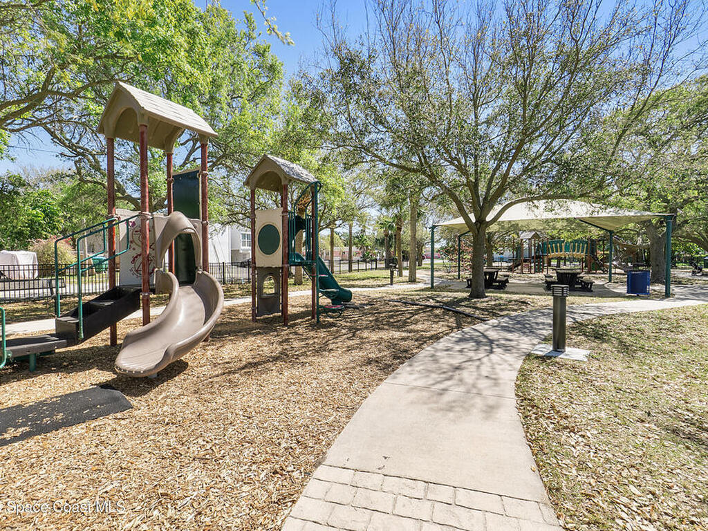 7709 Ridgewood Avenue, Cape Canaveral, FL 32920