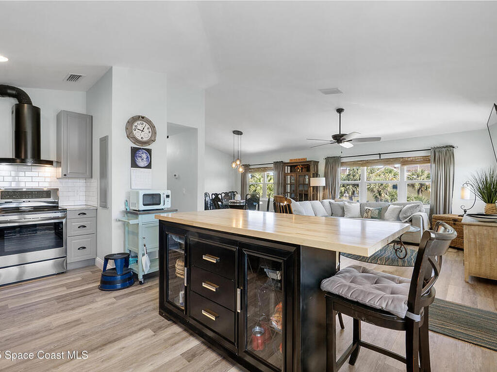 7709 Ridgewood Avenue, Cape Canaveral, FL 32920