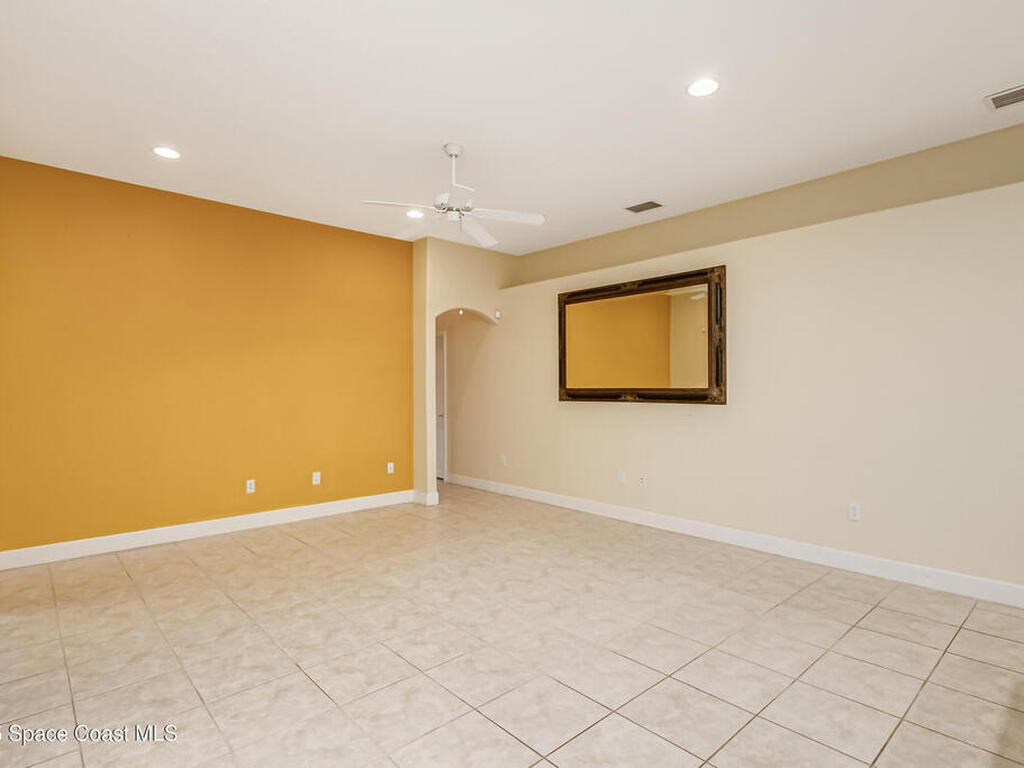 3181 Camberly Circle, Melbourne, FL 32940