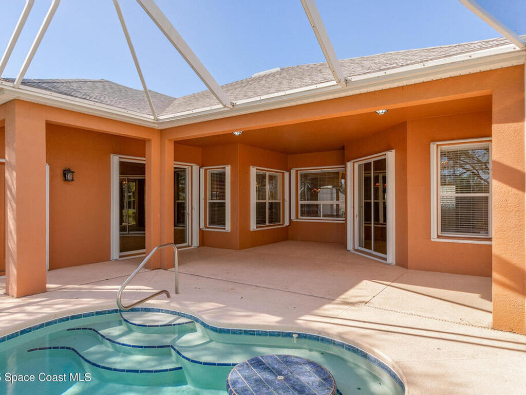 3181 Camberly Circle, Melbourne, FL 32940