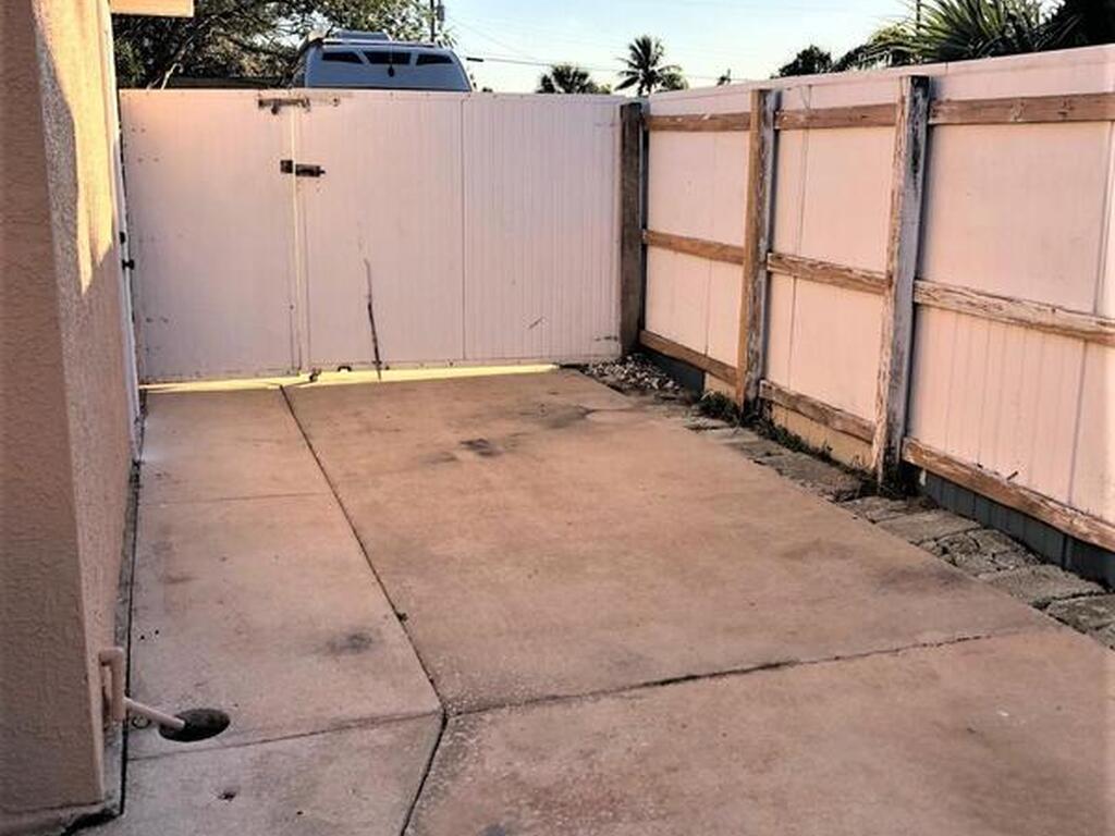 1460 Cunningham Avenue, Merritt Island, FL 32952