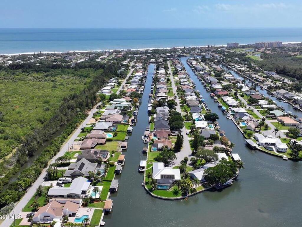 351 Nikomas Way, Melbourne Beach, FL 32951